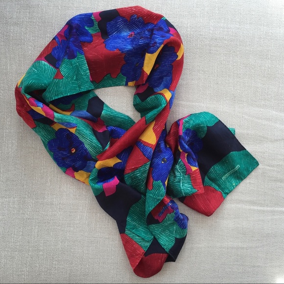 Liz Claiborne Accessories - Liz Claiborne scarf
